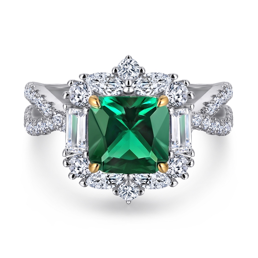 Princess-shaped Engagement Ring - Image 2