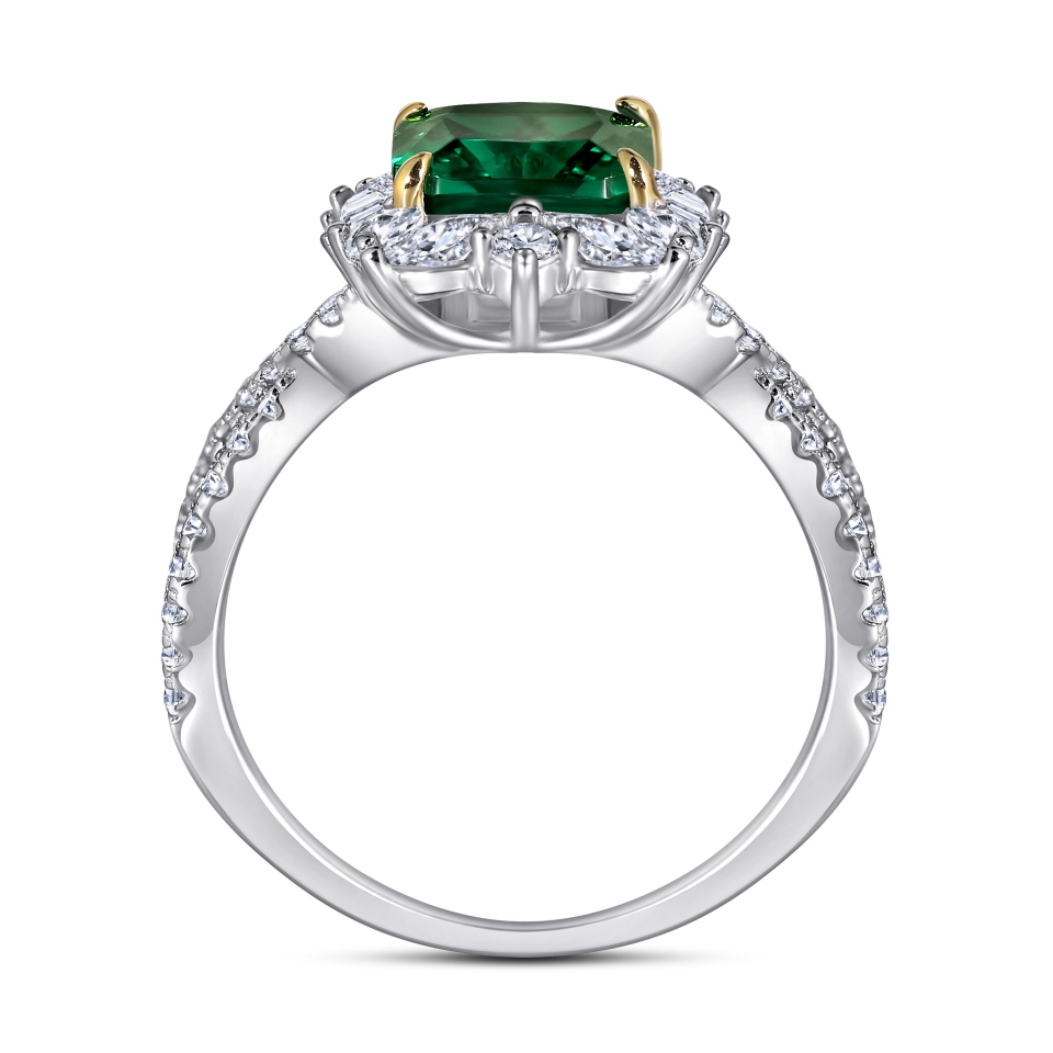 Princess-shaped Engagement Ring - Image 3